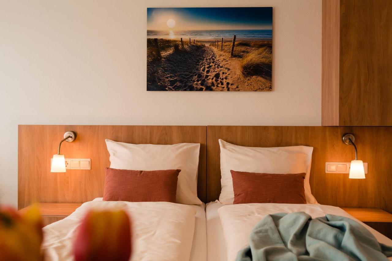 Sleeping By Van Beelen Katwijk aan Zee Zewnętrze zdjęcie
